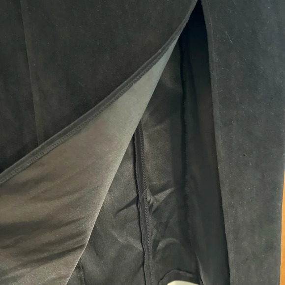 Vintage 90’s VICTORIA STEPHENS Black Suede Velvet dress with slit - Picture 10 of 10